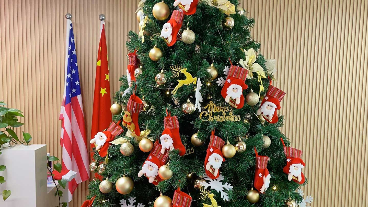 托普仕留學(xué)歡度圣誕節(jié)?。?！