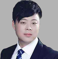 Overseas consultant Zhou