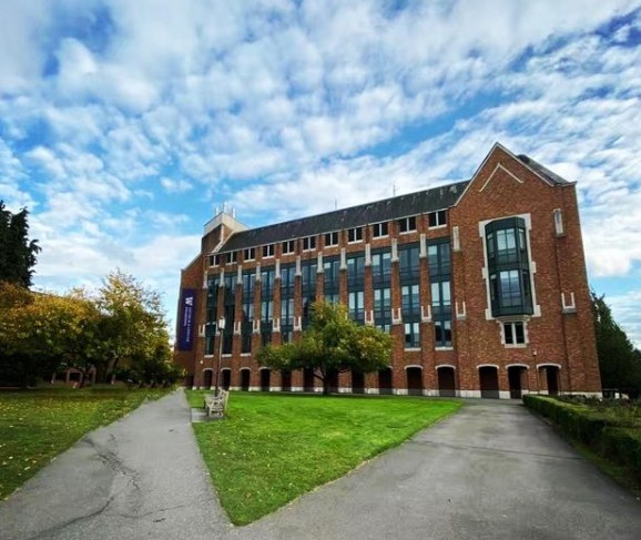 華盛頓大學(xué)