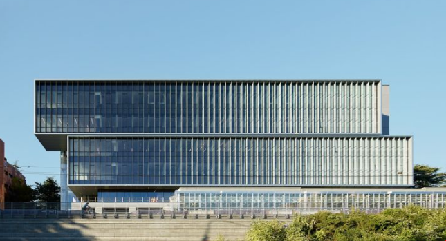 華盛頓大學(xué)與伊利諾伊大學(xué)香檳分校哪個好？.png