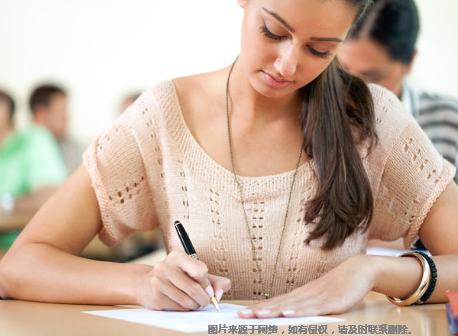 美國(guó)大學(xué)法學(xué)院申請(qǐng)要交LSAT寫作嗎.png