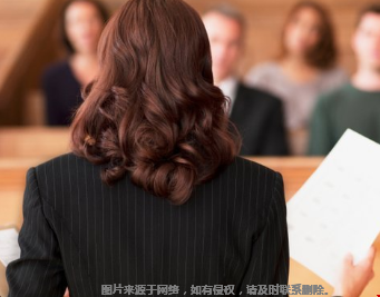 美國(guó)本科可以讀法律嗎.png