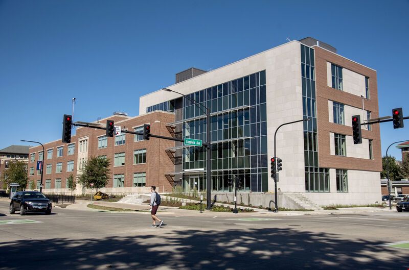 大學1.jpg