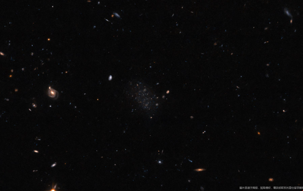 人類可以超越機器算法探究新的星系.png