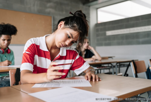 留學(xué)美國SAT還需要考嗎.png