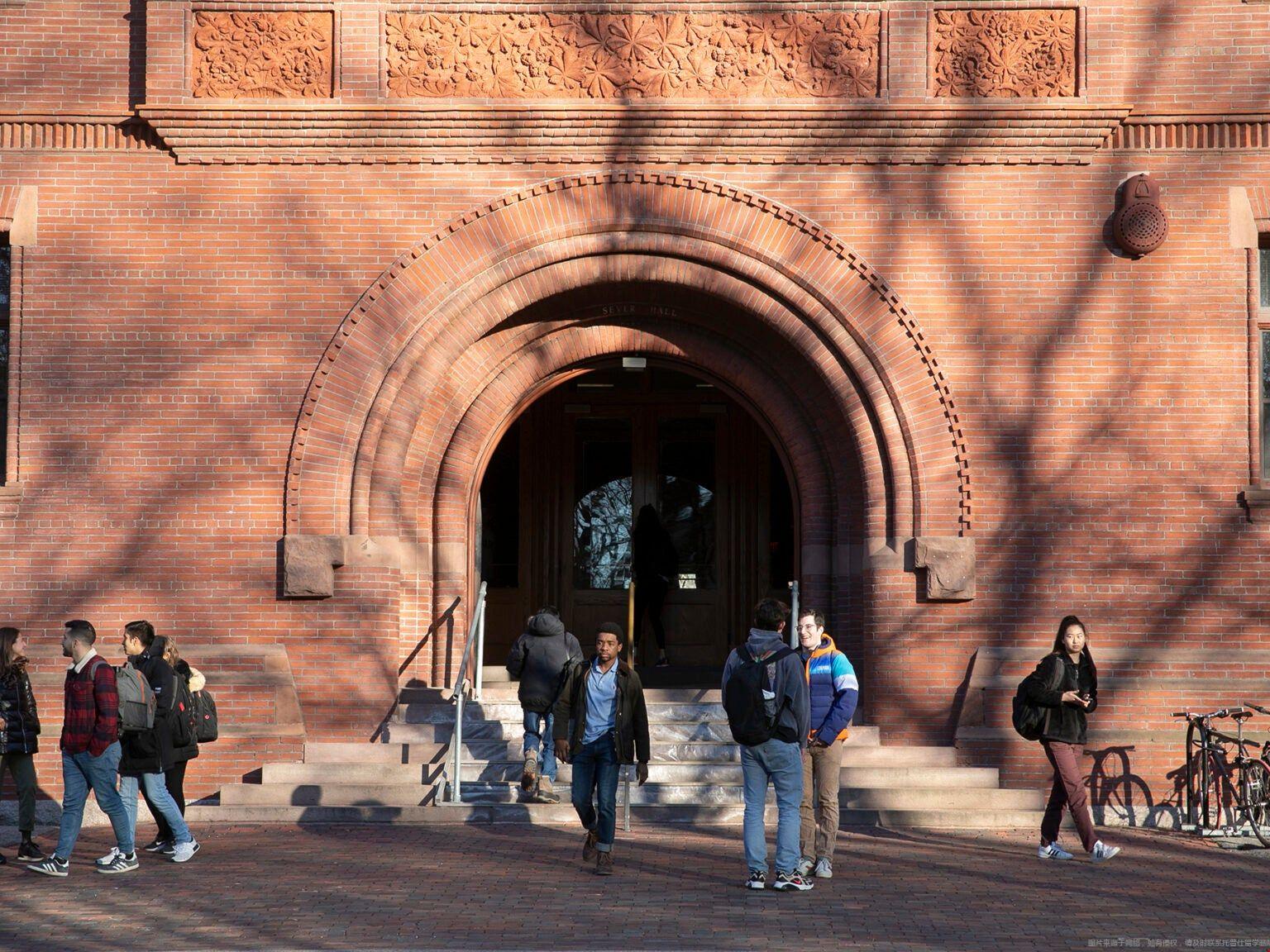 哈佛大學(xué).jpg