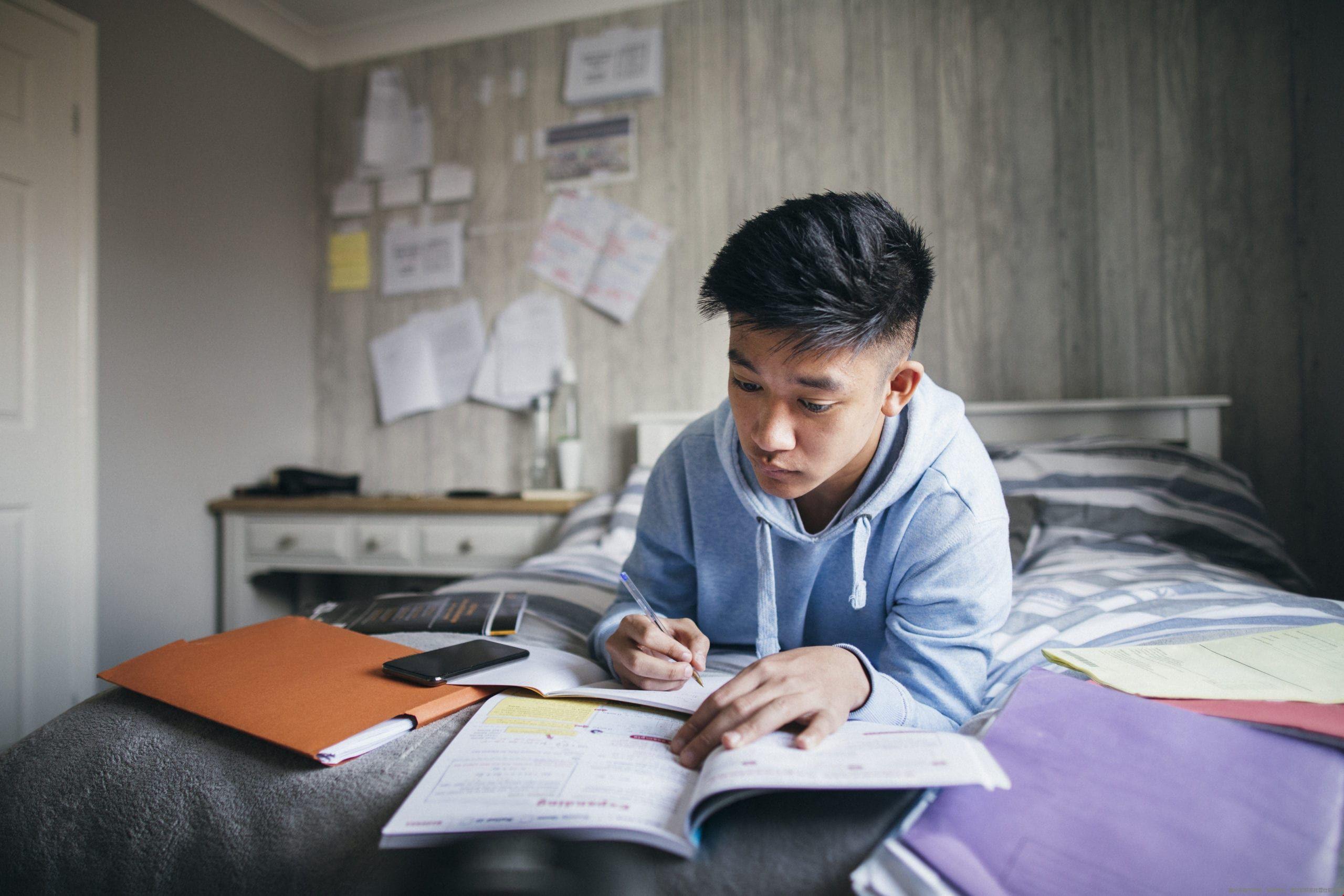 美國大學錄取gpa看幾年級.jpg