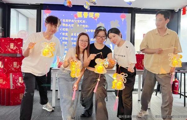 托普仕留學(xué)2024中秋主題活動(dòng)照片3.png