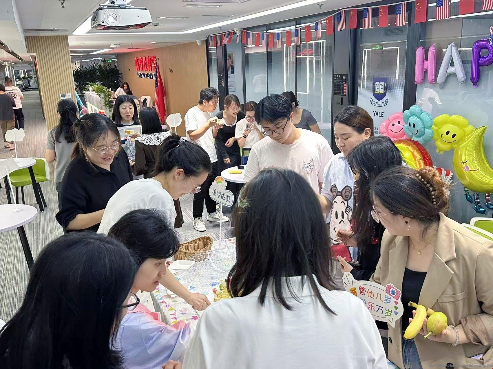 托普仕留學(xué)9月份.jpg