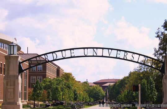 普渡大學(xué)和佐治亞大學(xué)院校對(duì)比.png