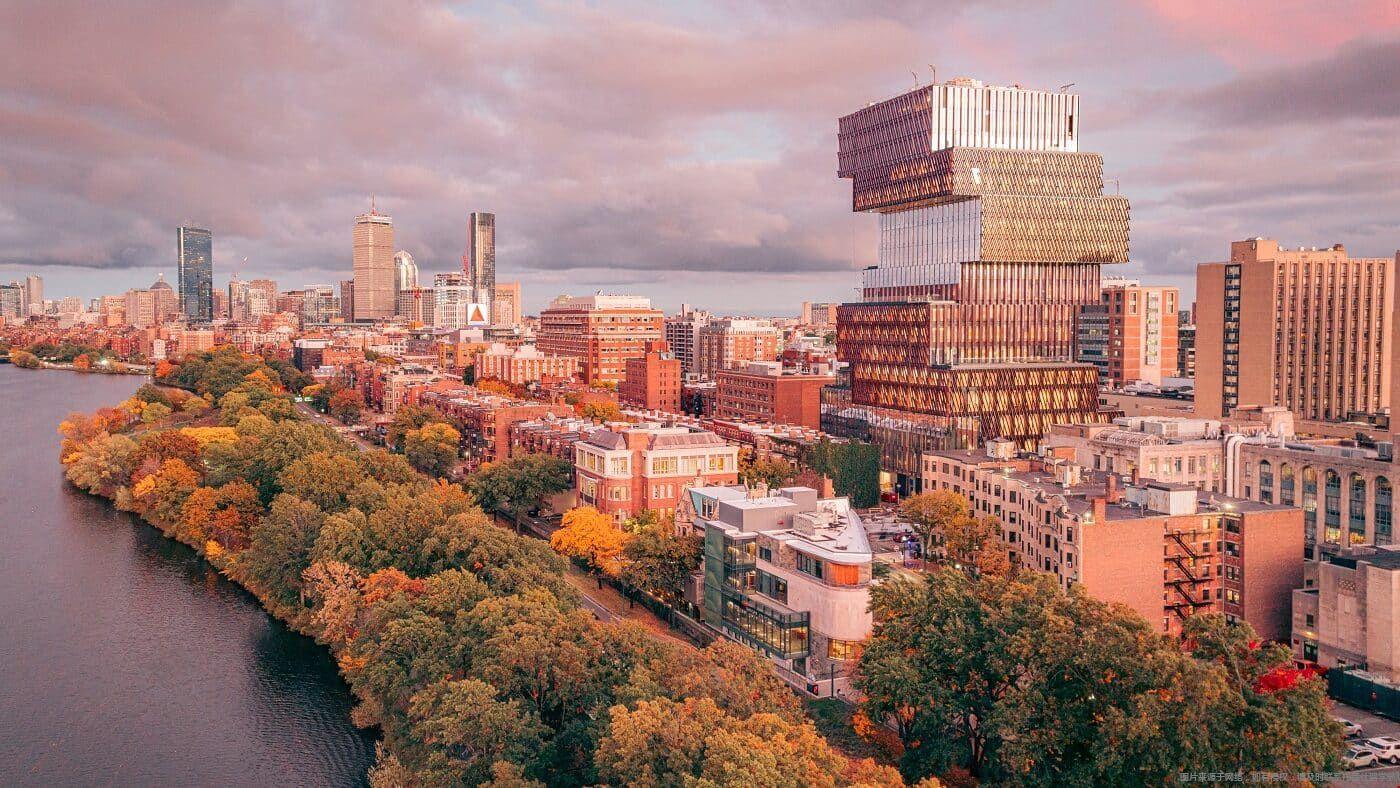 boston大學(xué)對比國內(nèi)哪個大學(xué).jpg