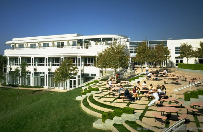 加州大學歐文分校法學院