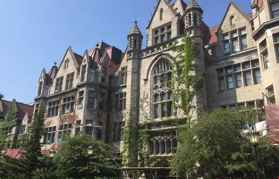 美國西北大學和芝加哥大學哪個好